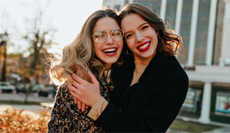 Nằm mơ thấy người quen chứa điềm báo xấu hay tốt?